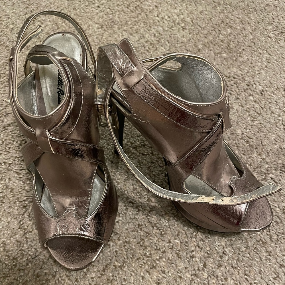 Party pumps